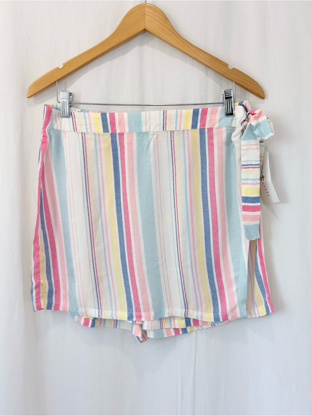 True Craft NWT Multicolor Pastel Pink Striped Rayon Skort Skirt shorts size XL